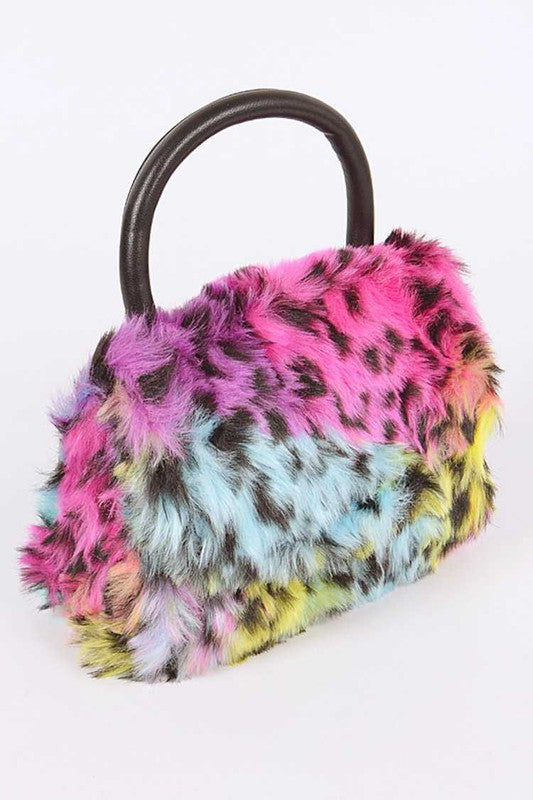 “Can’t Be Tamed” Swing Bag