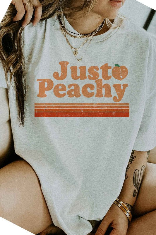 “JUST PEACHY” GRAPHIC TEE