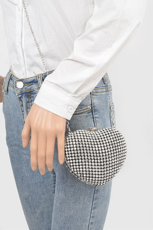 “Luxe Baddie” Heart Shape Clutch