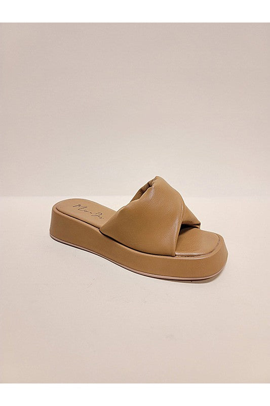 AMELIA PLATFORM SANDAL