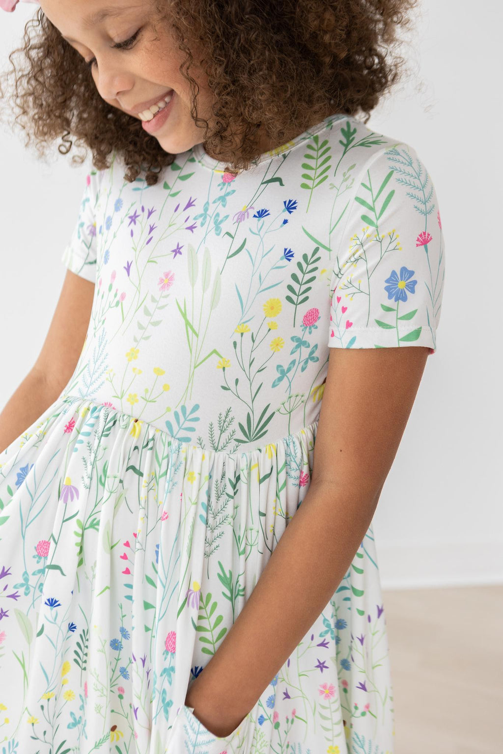 SALE Spring Dandelion Floral S/S Pocket Twirl Dress