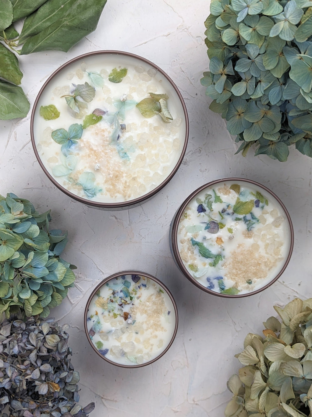 BY THE SEA Hydrangea Sea Salt Candle