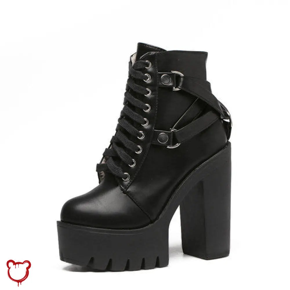 “Nonchalant” Platform Boots