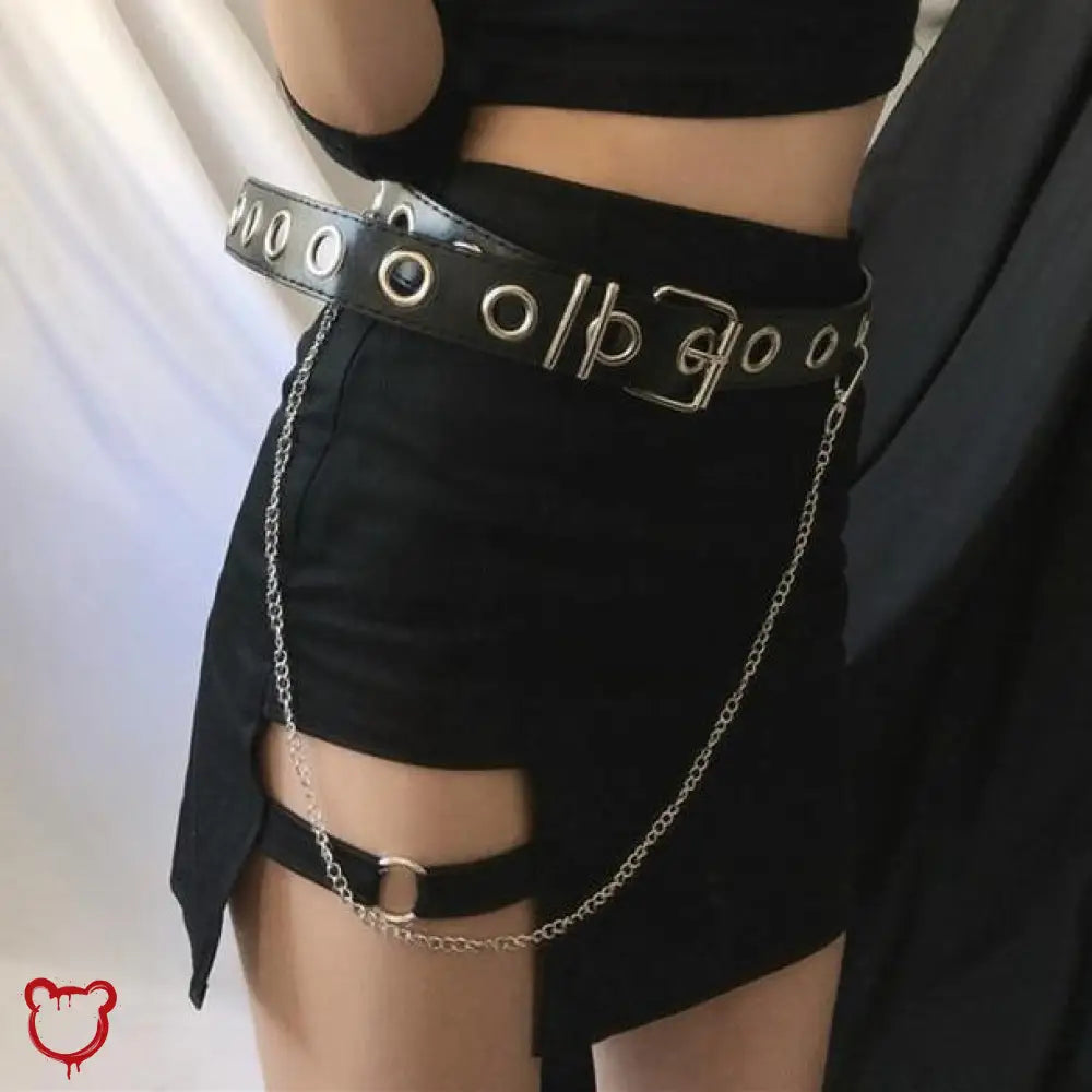 “Hook It Up” Belt Chain